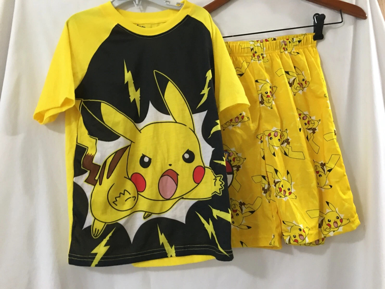 New Pokemon Pajamas Set Pikachu Shorts Boy Girl  size 8